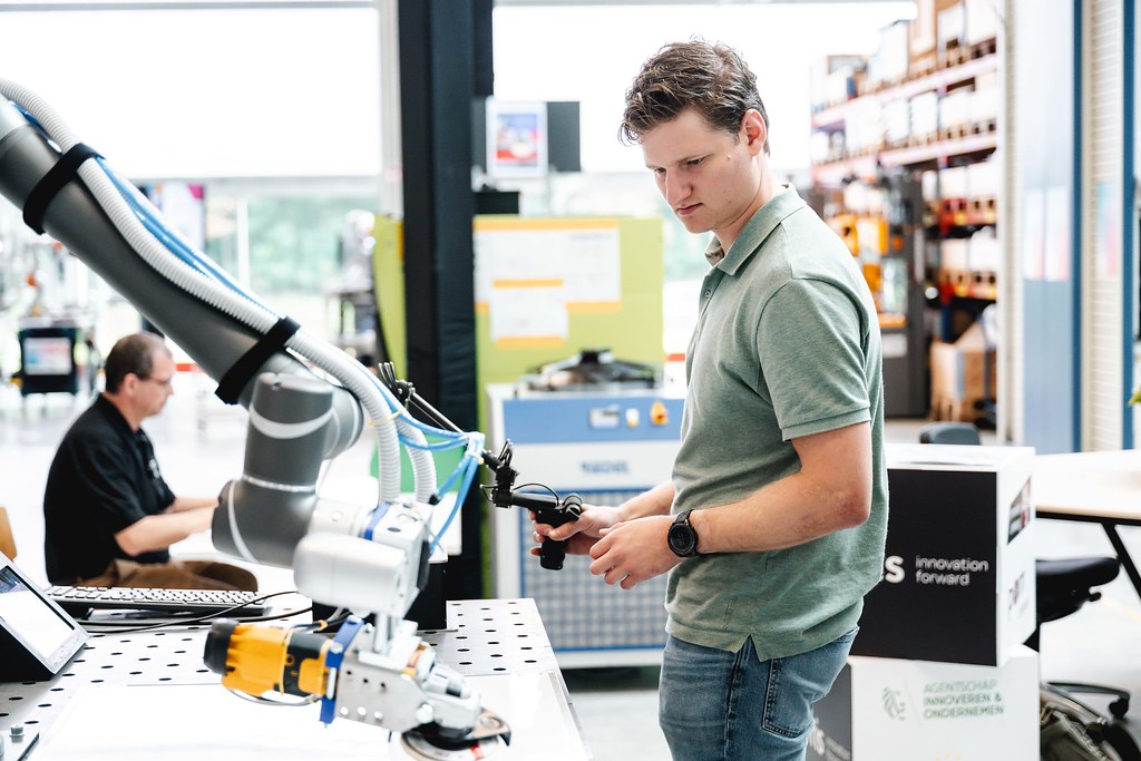 Foto Interreg COBOTASSIST Kevin Breda Robotics